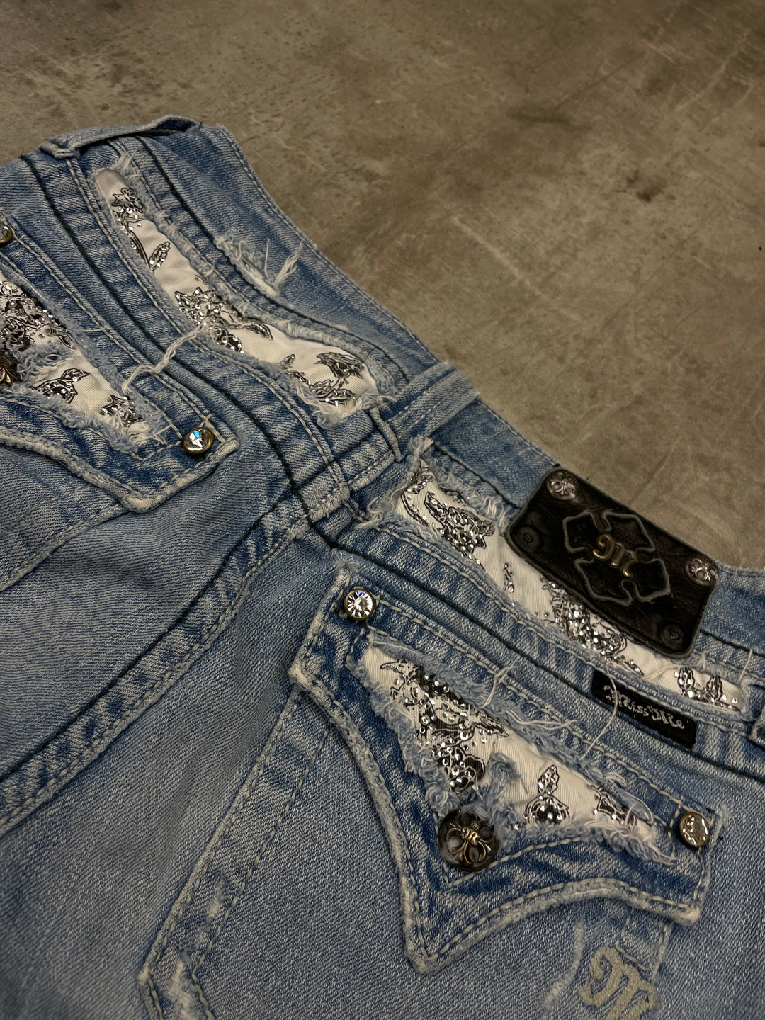 Miss Me Low Waist Bootcut Jeans M | 29