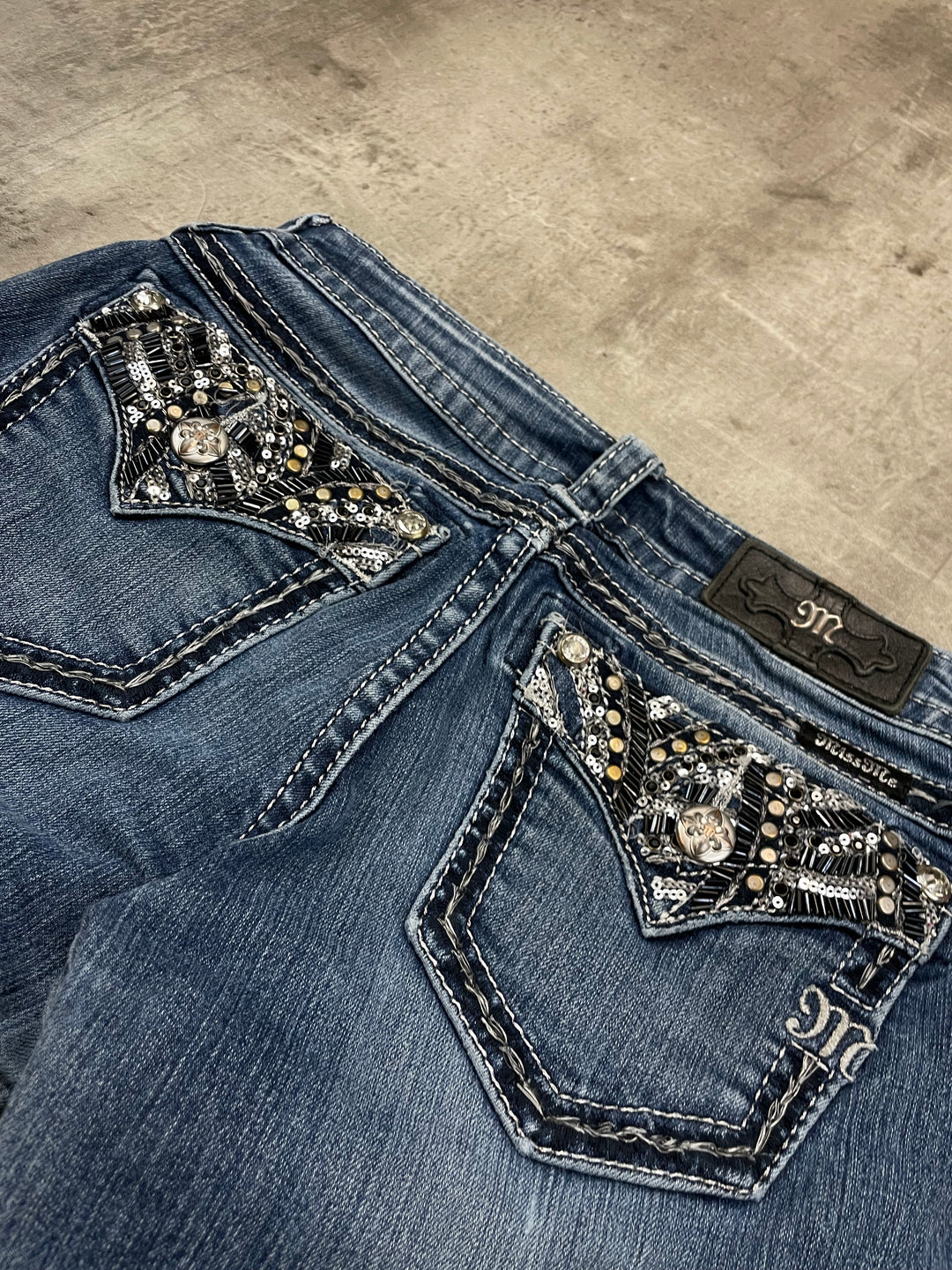 Miss Me Low Waist Bootcut Jeans S | 27