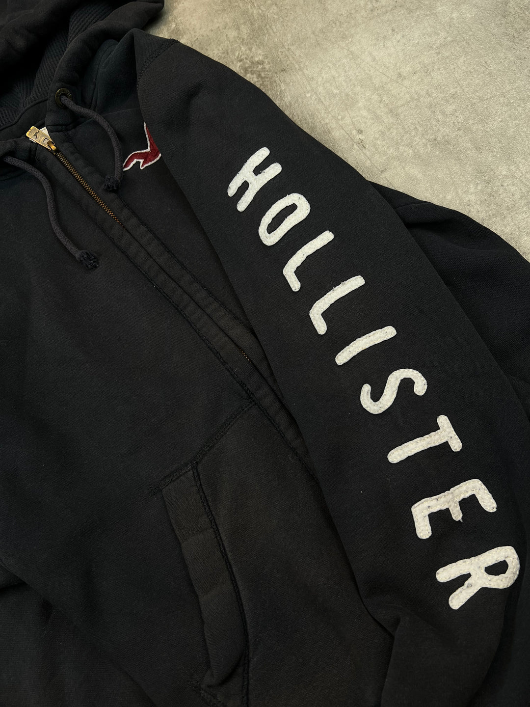 Hollister Zipper S