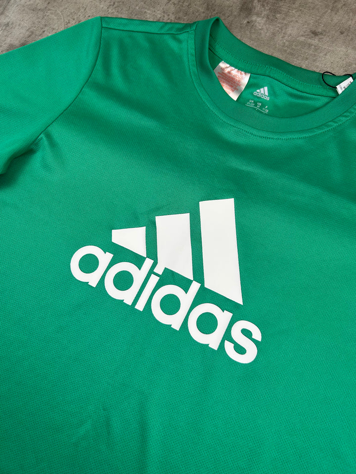Adidas T-Shirt M