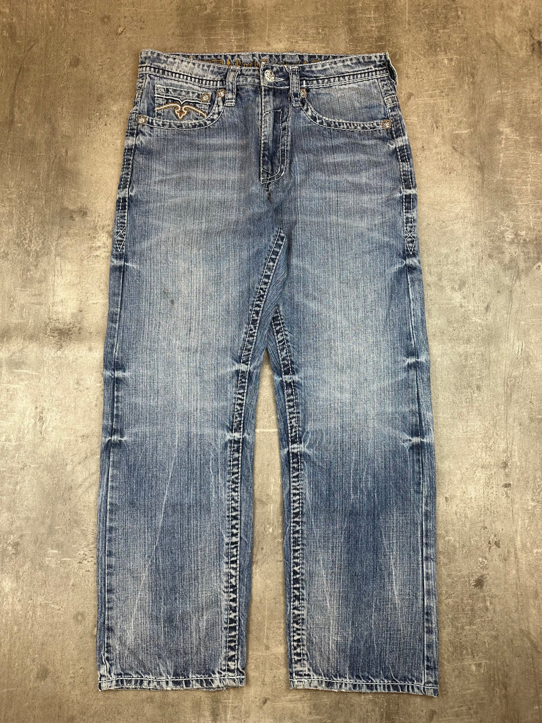 Rock Revival Straight Jeans | 32 | L
