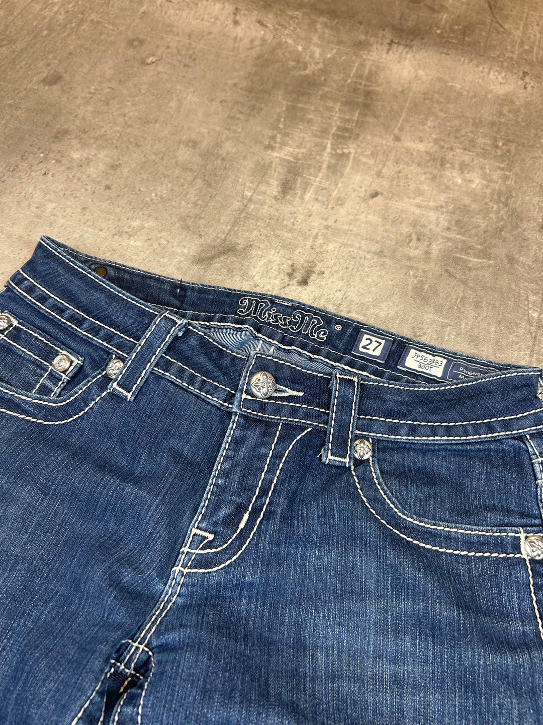 Miss Me Low Waist Bootcut Jeans S | 27