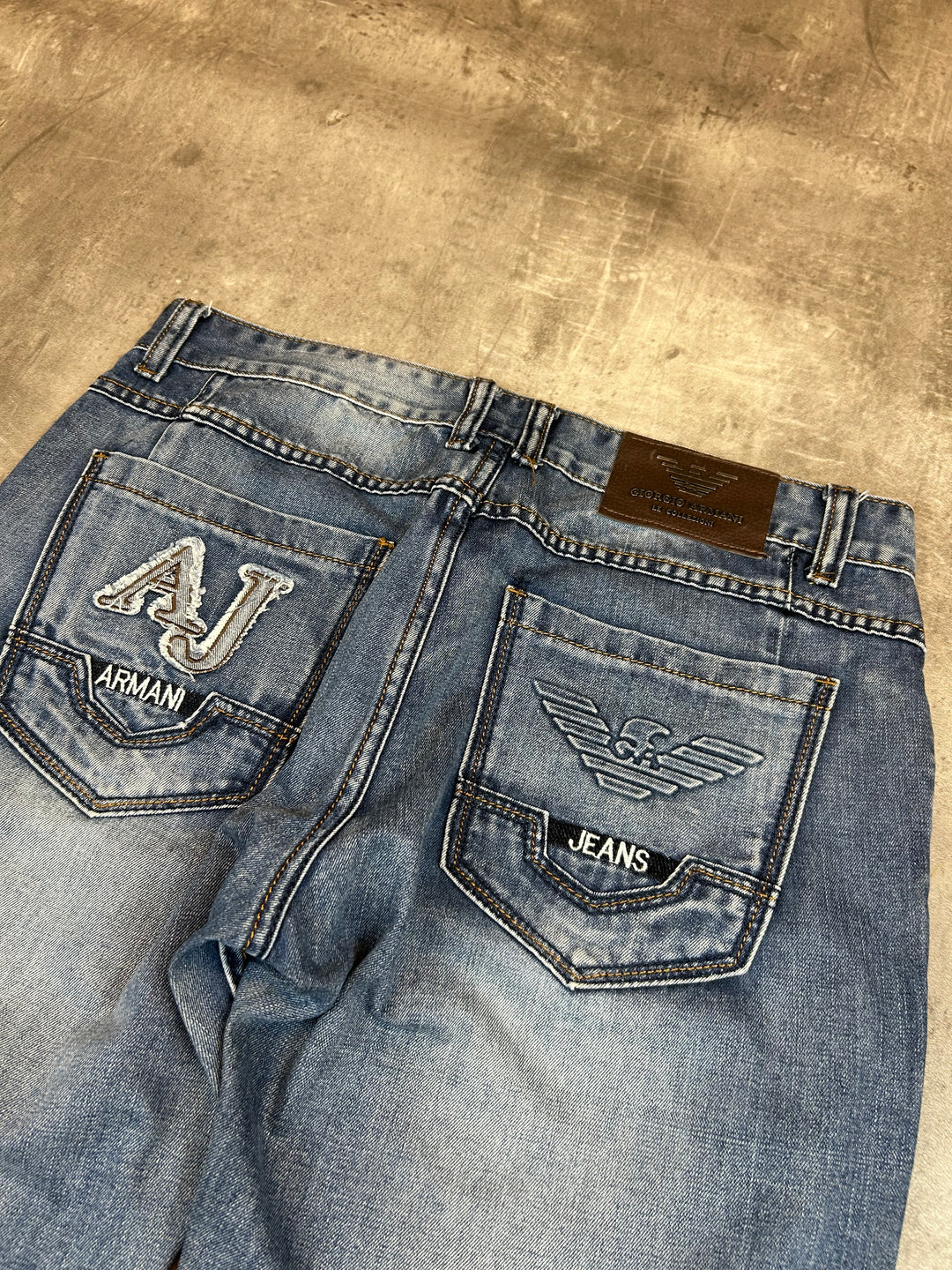 Armani Straight Jeans M