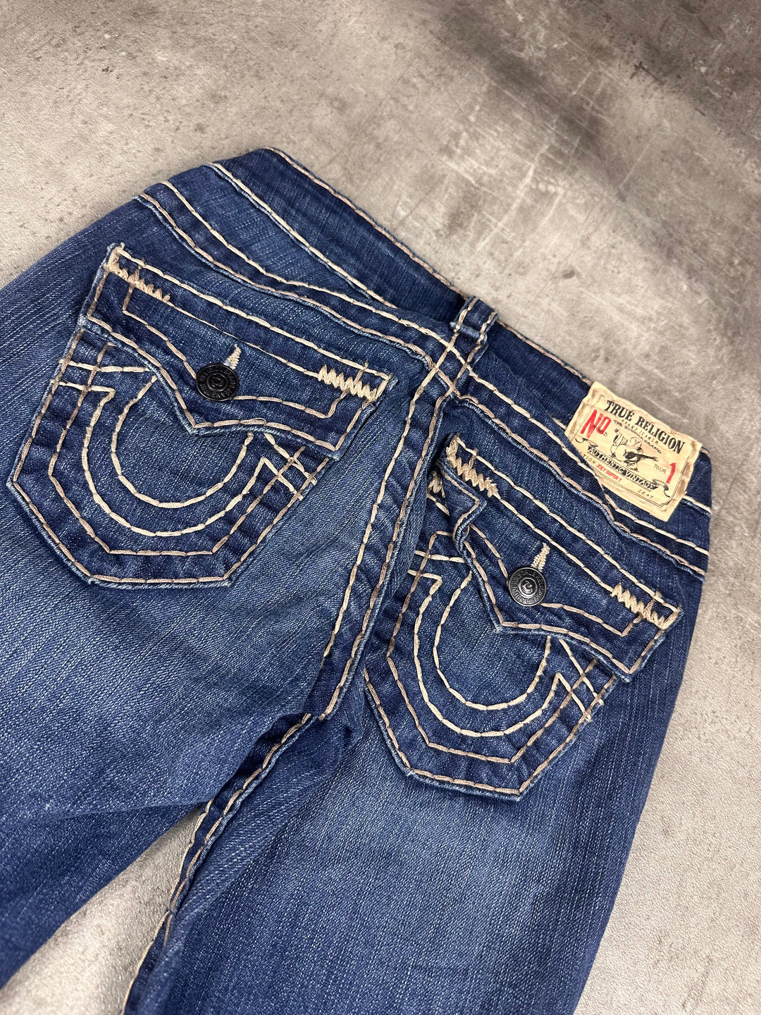 True Religion Low Waist Bootcut Jeans XXS | 23