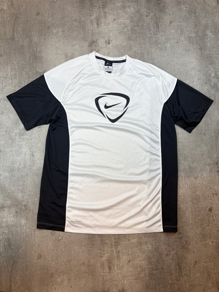 Nike T-Shirt L