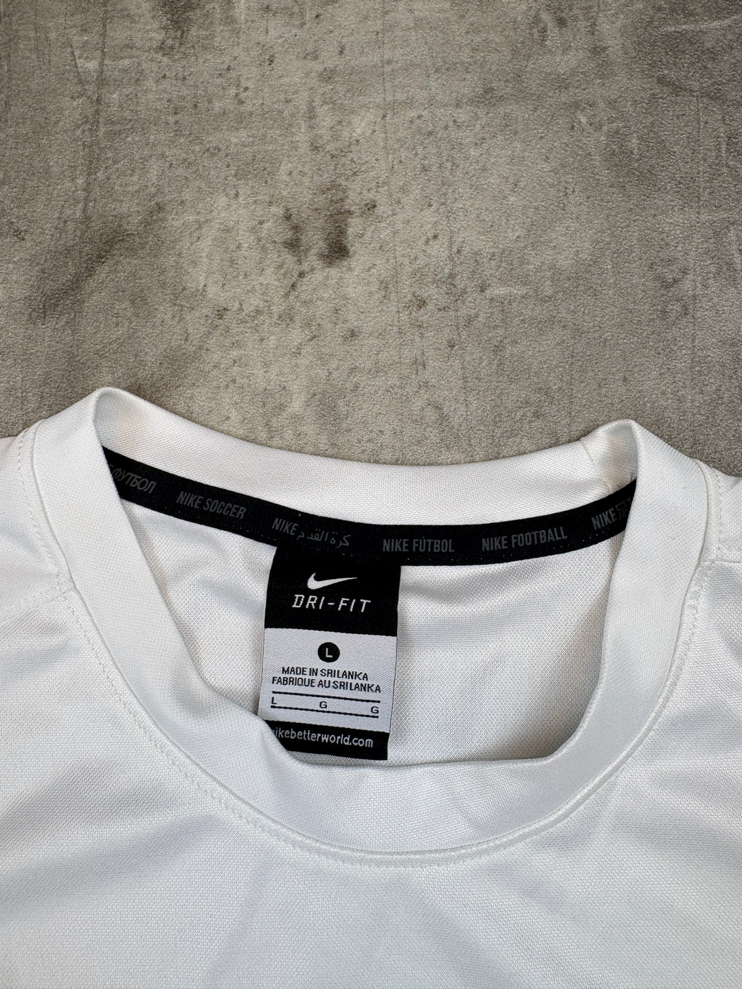 Nike T-Shirt L
