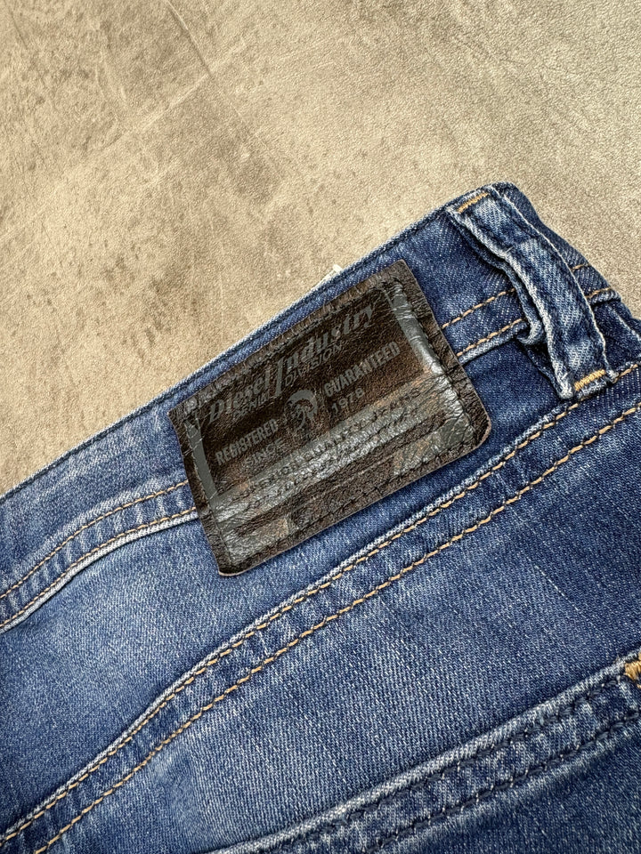 Diesel Straight Jeans L
