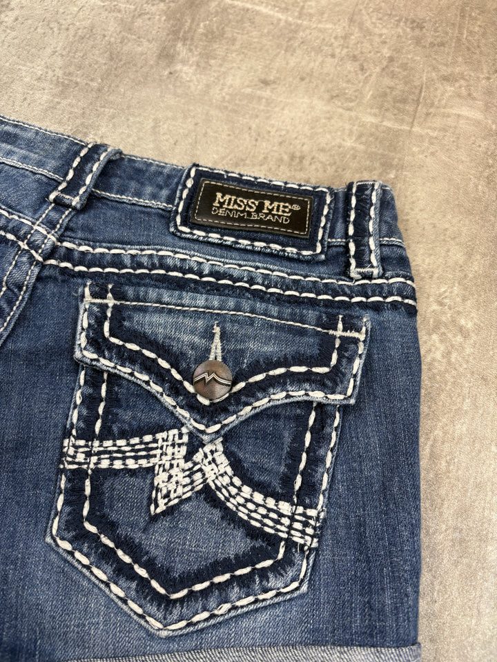 Miss Me Shorts M | 29