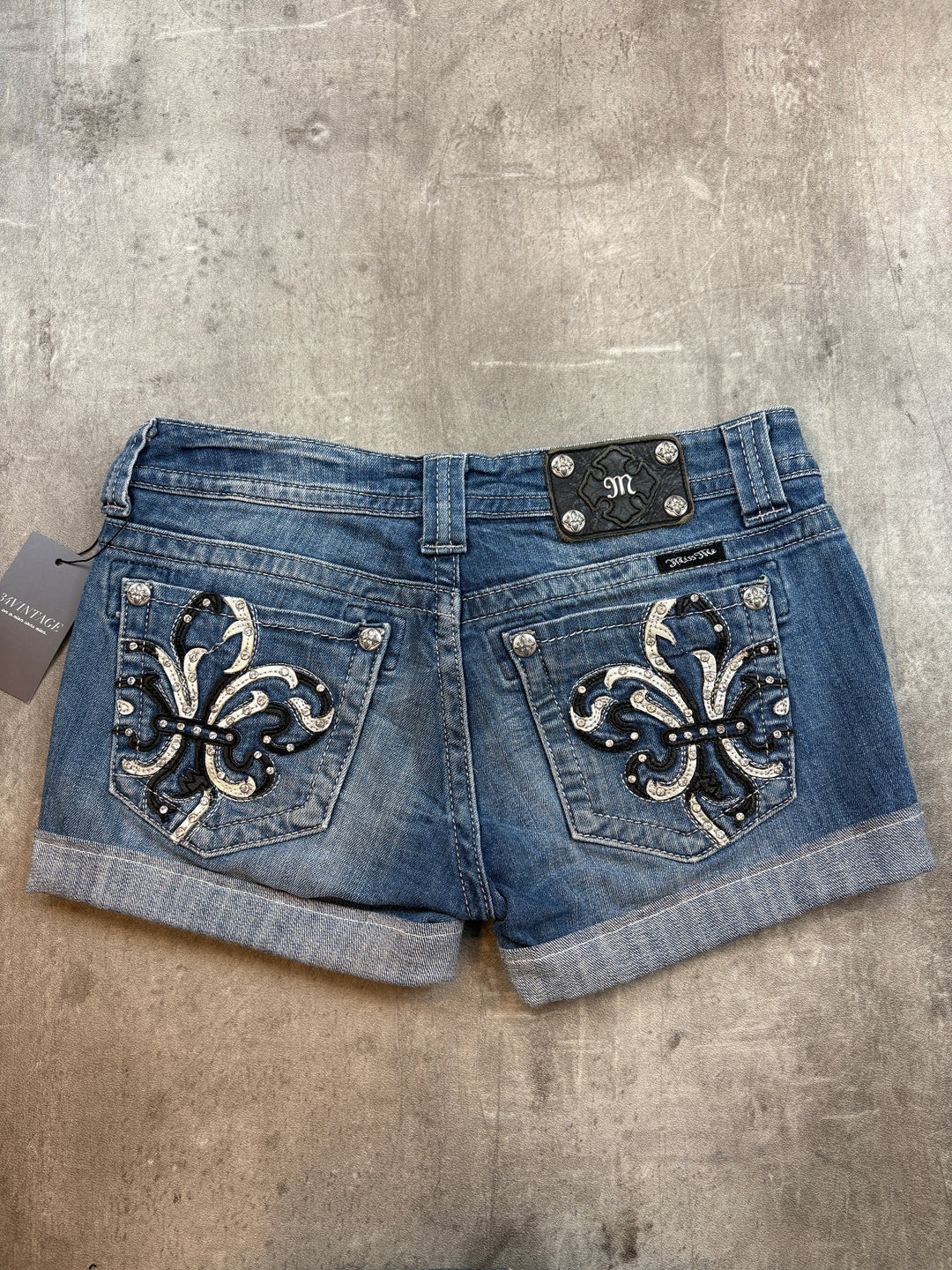 Miss Me Shorts M | 29