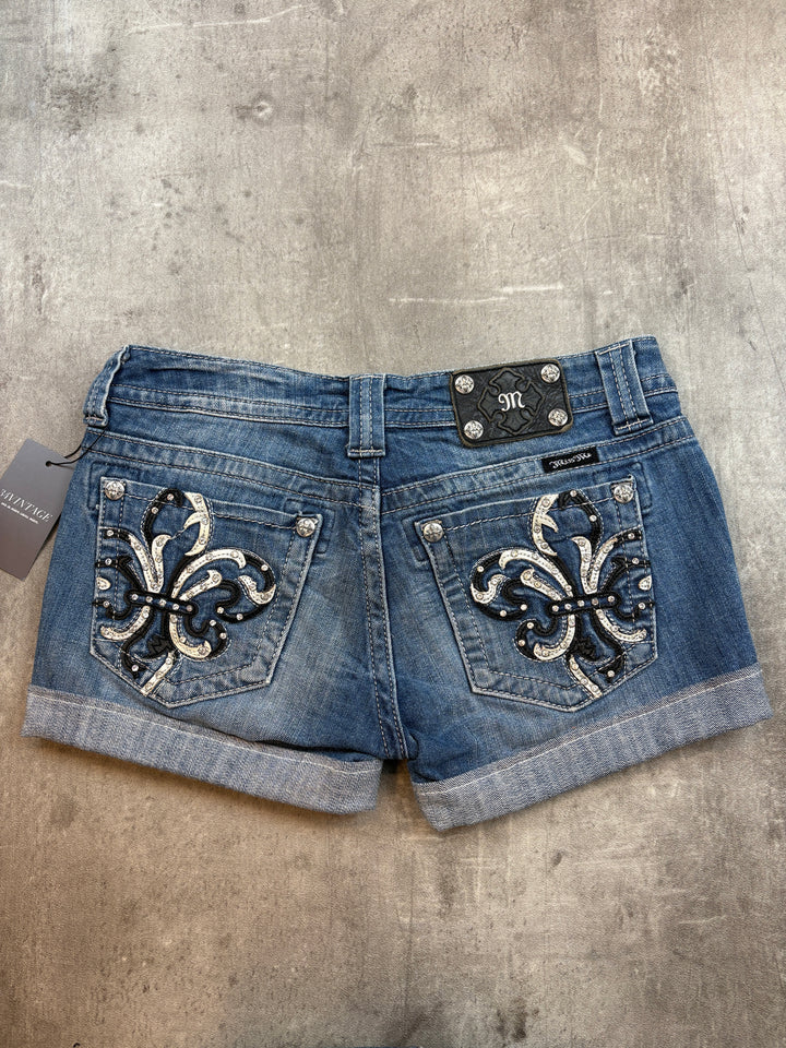 Miss Me Shorts M | 29