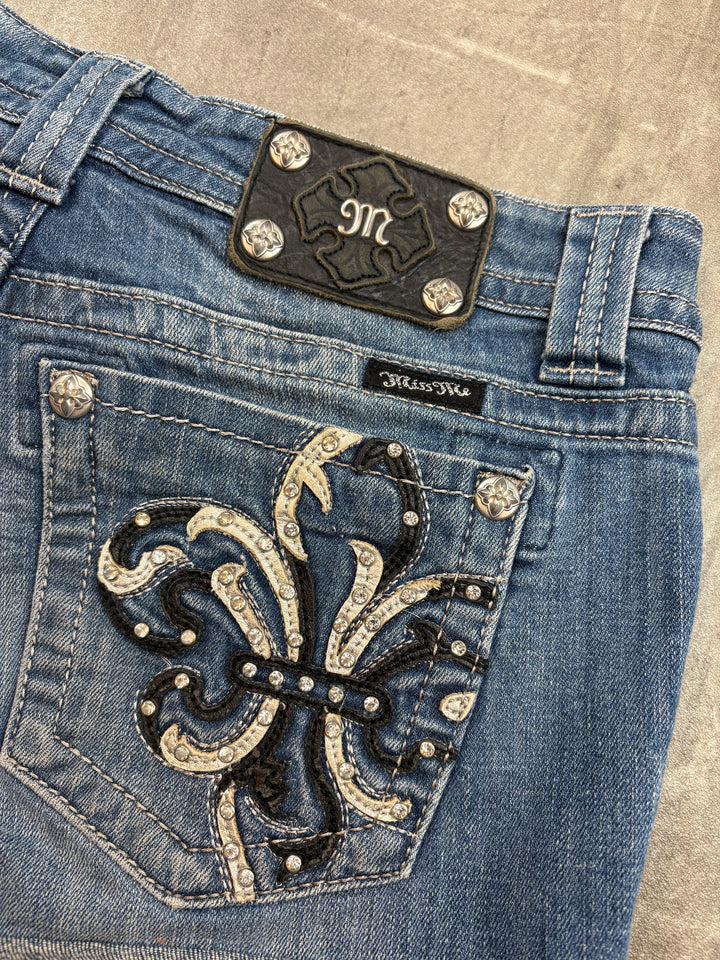Miss Me Shorts M | 29