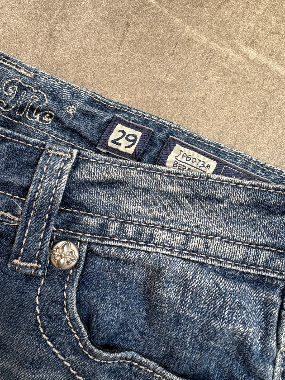 Miss Me Shorts M | 29