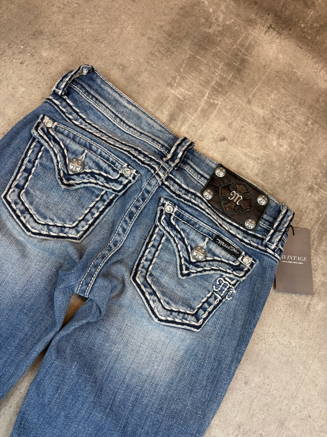 Miss Me Low Waist Bootcut Jeans XS | 25