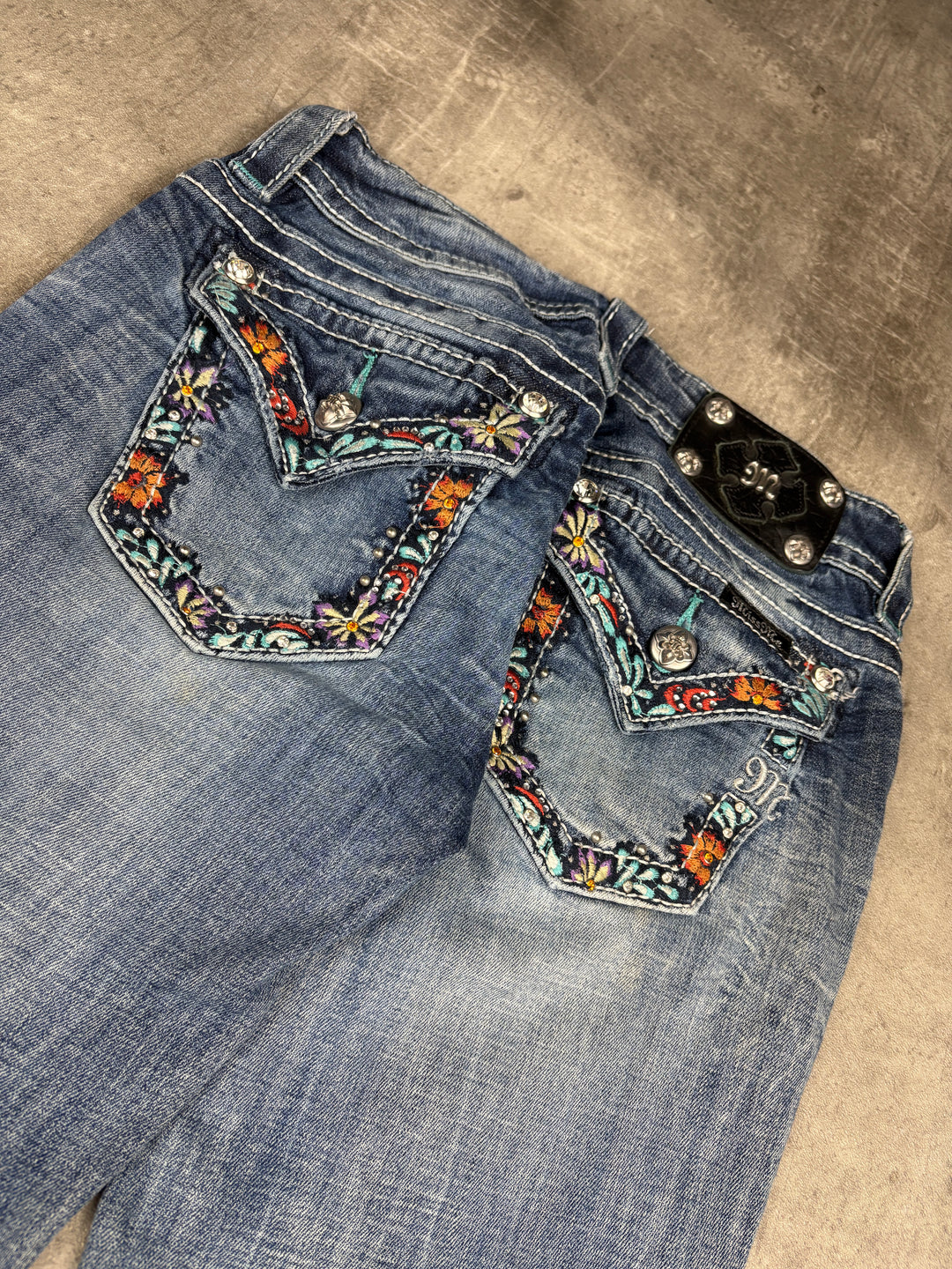 Miss Me Low Waist Bootcut Jeans S | 26