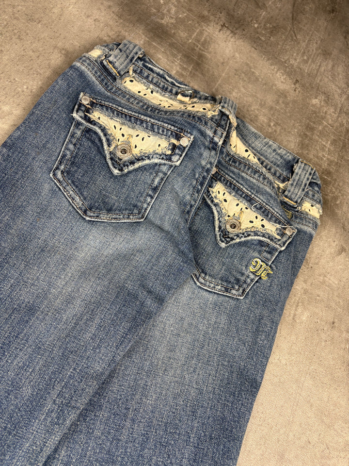 Miss Me Low Waist Bootcut Jeans XS | 25