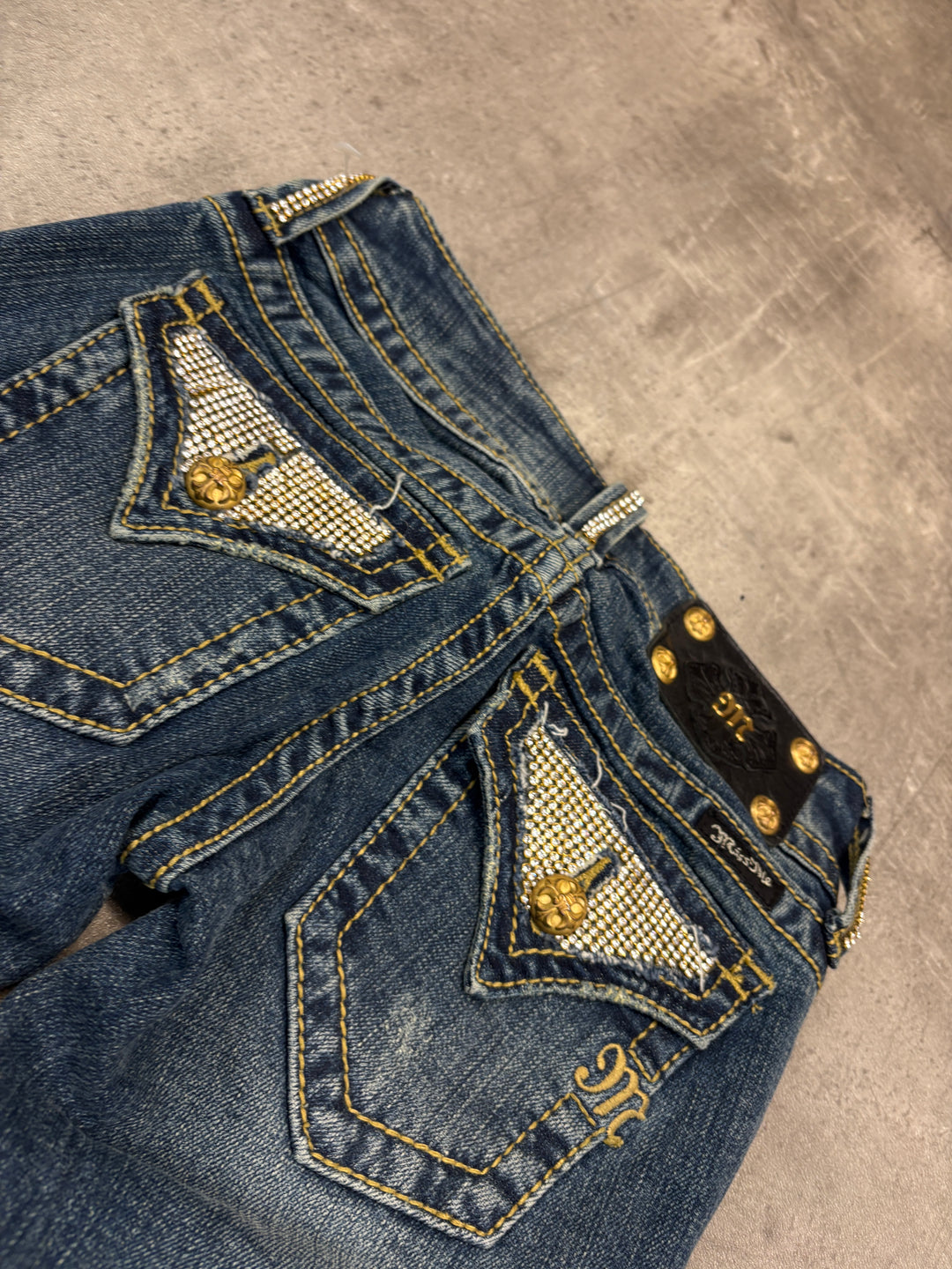 Miss Me Low Waist Bootcut Jeans XXS | 23