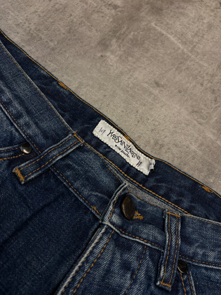 Yves Saint Laurent Straight Jeans S