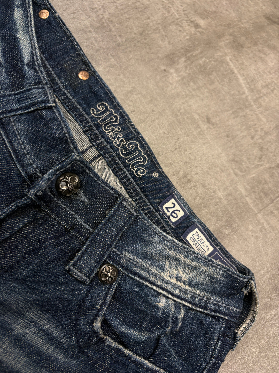 Miss Me Low Waist Straight Jeans S | 26