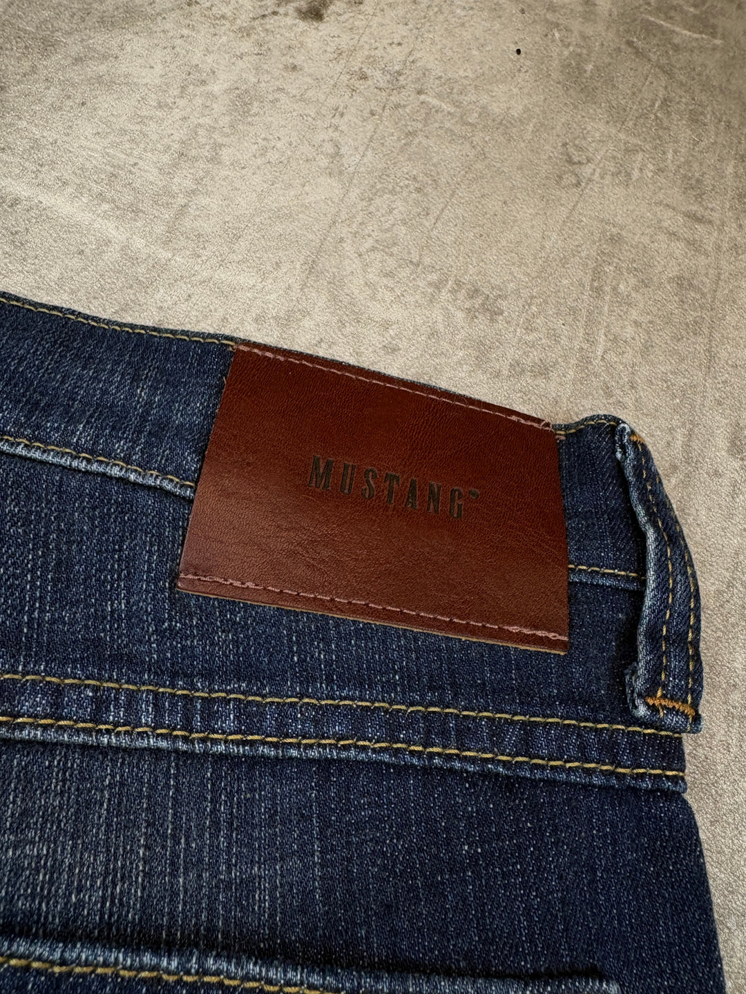 Mustang Straight Jeans M