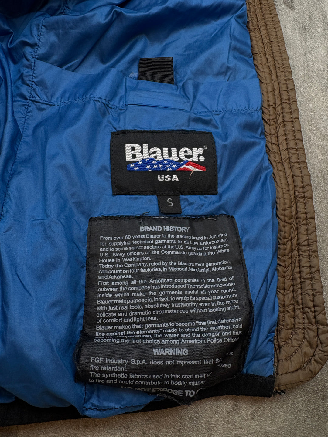 Blauer Girls Puffer Jacke S