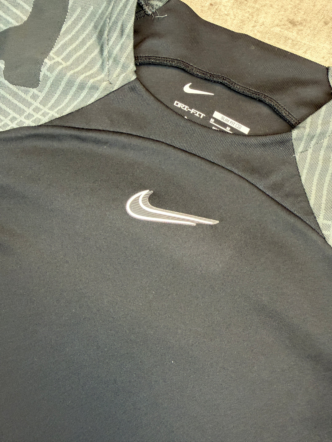 Nike T-Shirt M