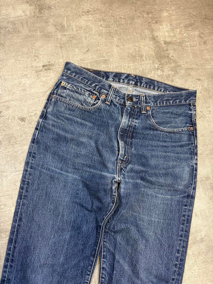 Levi's Straight Jeans (M)