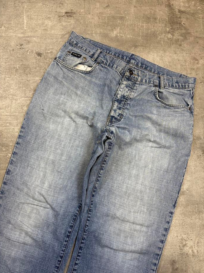 Yves Saint Laurent Straight Jeans M